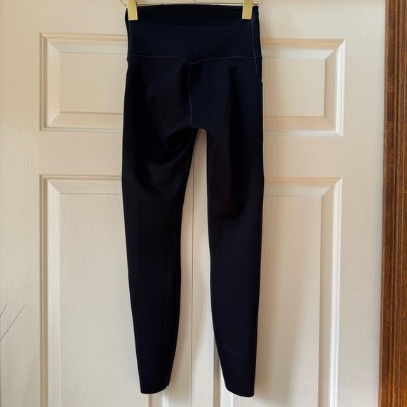 Nike Go Firm Support High Waisted 7/8 Workout Leggings Women’s size XS - Picture 6 of 16